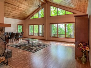 2548 Co Rd 550 in Marquette, MI - Building Photo - Building Photo