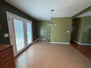 2426 Eastwood Ave in Akron, OH - Building Photo - Building Photo