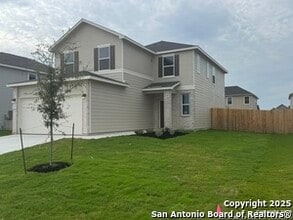 429 Panther Pass in Seguin, TX - Building Photo - Building Photo