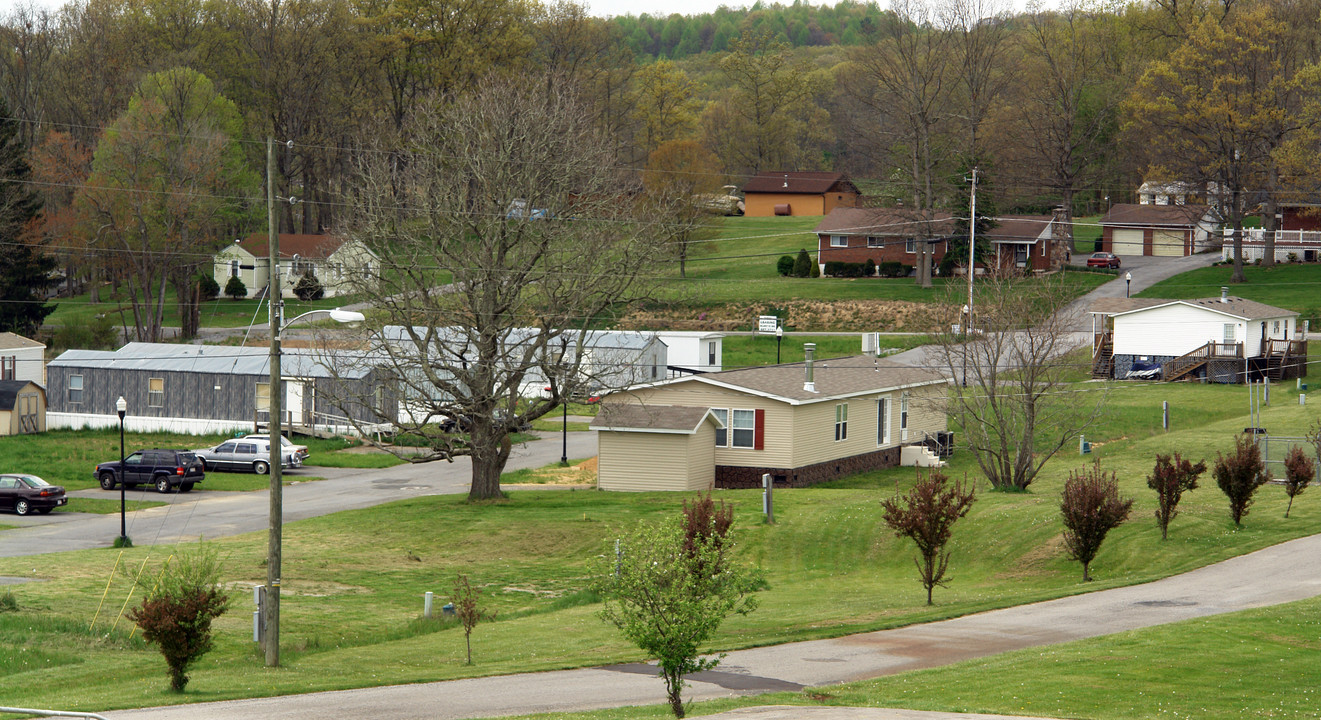 3834 New Hope Rd in Princeton, WV - Foto de edificio