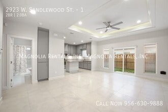 2923 W Sandlewood St in Edinburg, TX - Foto de edificio - Building Photo