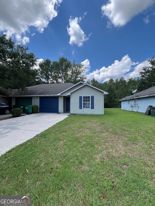 60 Sapelo Dr in St. Marys, GA - Building Photo