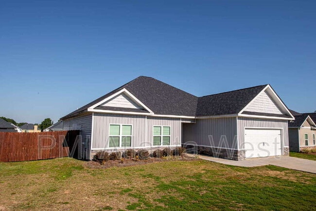 1002 Adirondac Way in Bonaire, GA - Building Photo - Building Photo