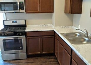 2111 Hardin Dr in Oklahoma City, OK - Building Photo - Building Photo