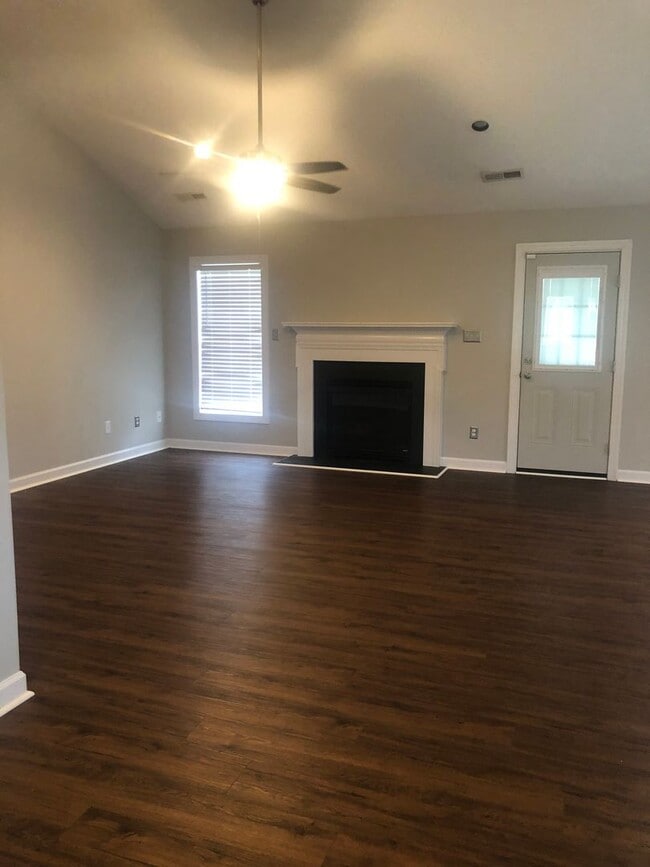 2038 Bridgewood Rd in Rocky Mount, NC - Building Photo - Building Photo
