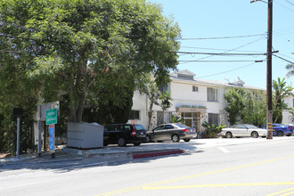 Cheviot Hills Riviera in Los Angeles, CA - Building Photo - Building Photo