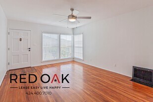 6116 Overhill Dr in Los Angeles, CA - Building Photo
