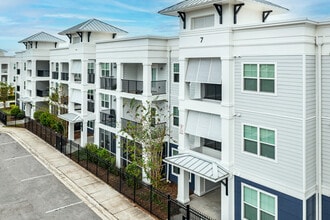 Preserve at Riverwalk in Bradenton, FL - Building Photo - Building Photo