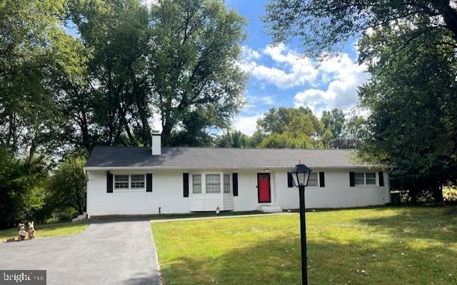 property at 919 Ednor Rd