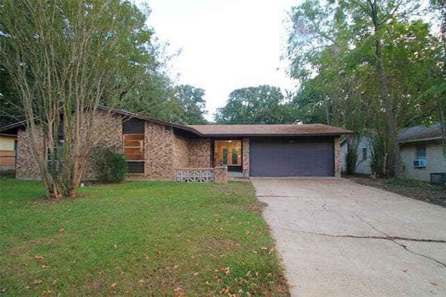 property at 3455 W Houston St