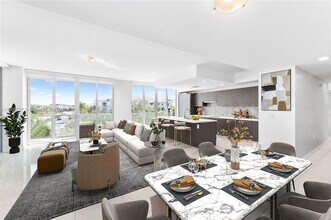 7751 NW 107th Ave in Doral, FL - Building Photo - Building Photo