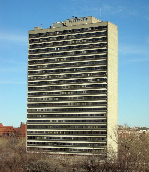 Riverview Tower in Minneapolis, MN - Building Photo - Building Photo