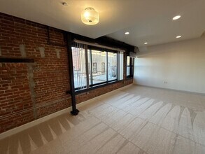 160 Liberty St NE in Salem, OR - Foto de edificio - Building Photo