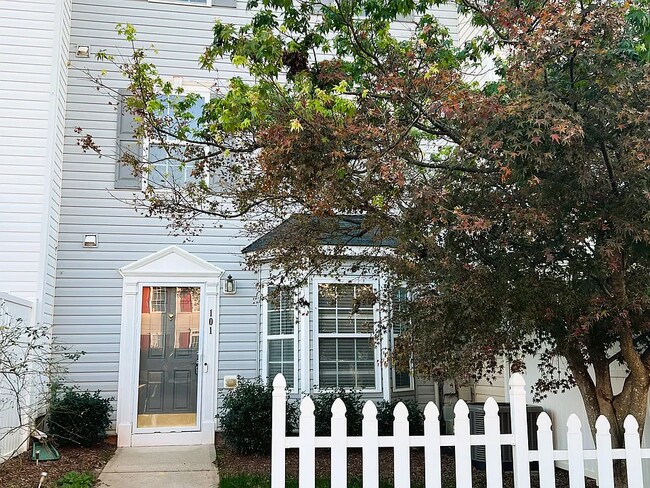 3030 Barrymore St in Raleigh, NC - Building Photo - Building Photo