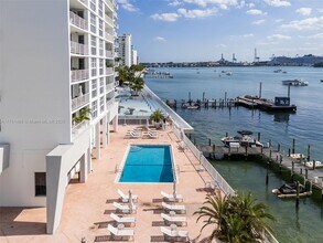 1228 West Ave in Miami Beach, FL - Building Photo - Building Photo