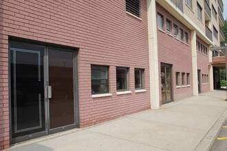 Hudson Harbor in Edgewater, NJ - Building Photo - Building Photo