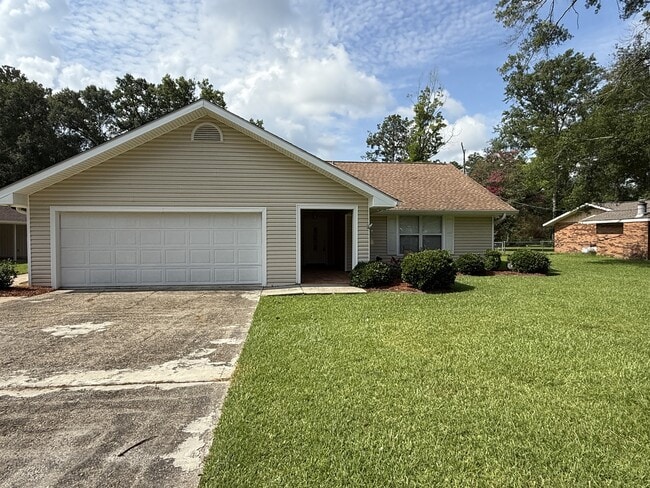 property at 17340 Vutera Dr