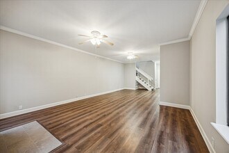 1615 Prairie Mark Ln in Houston, TX - Building Photo - Building Photo