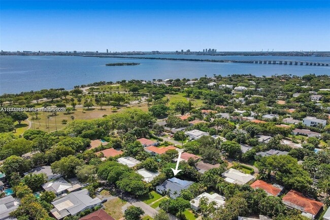 630 NE 52nd Terrace in Miami, FL - Building Photo - Building Photo