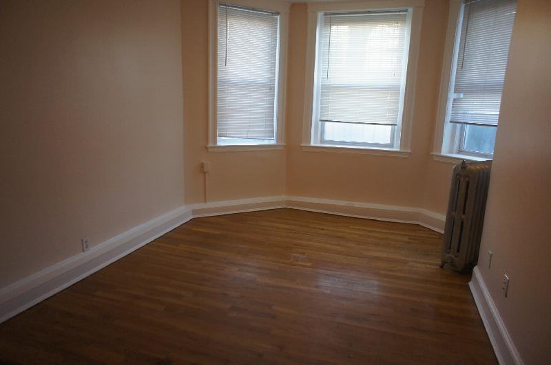 1629 Commonwealth Ave, Unit 20 in Boston, MA - Building Photo