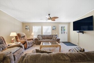 6715 W Richard Dr in Spring Hill, FL - Building Photo - Building Photo