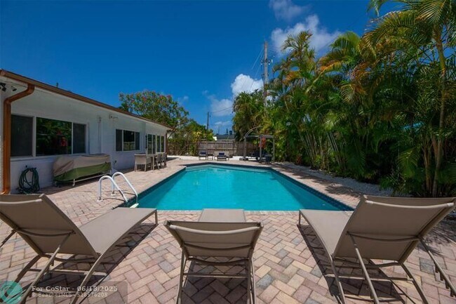 property at 1642 NE 8th St