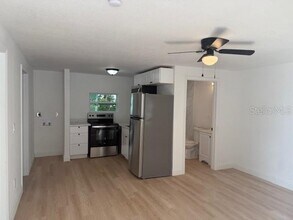 4605 N Hubert Ave in Tampa, FL - Building Photo - Building Photo