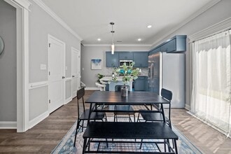 510 Watauga Ave in Greenville, NC - Foto de edificio - Building Photo