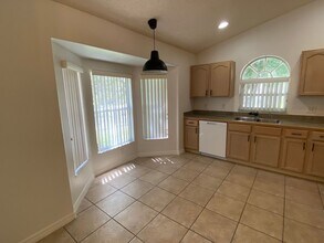 2604 Oneida Loop in Kissimmee, FL - Building Photo - Building Photo