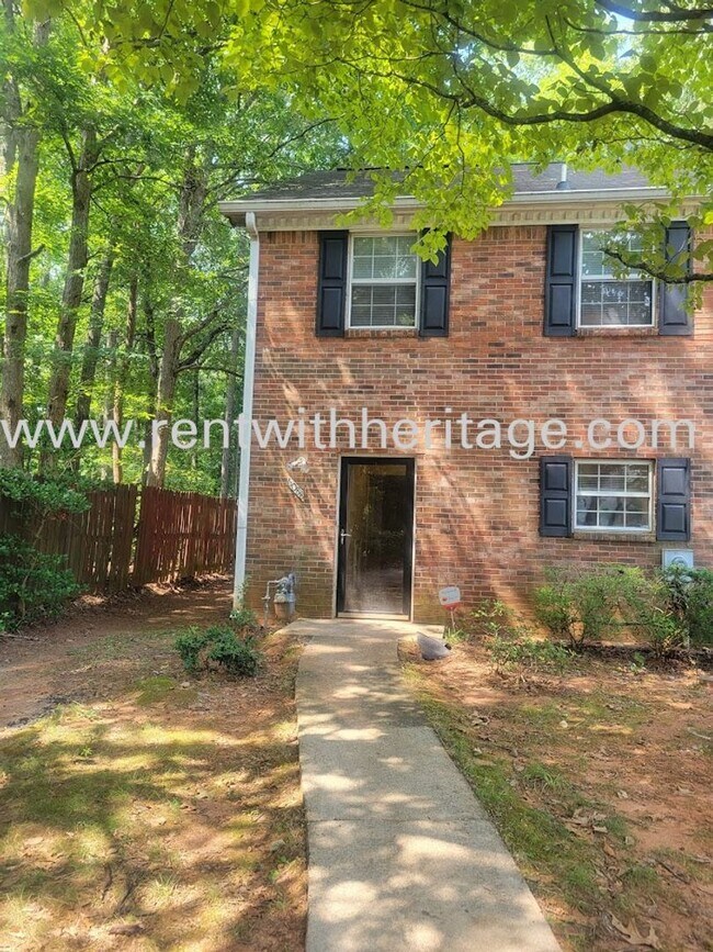 6088 Cobblestone Ct in Douglasville, GA - Building Photo - Building Photo