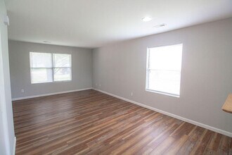 3343 S Brampton Ln in Columbia, MO - Building Photo - Building Photo