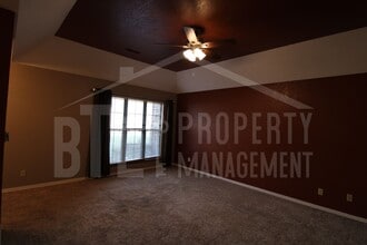 7802 Cozy Cove Rd in Branson, MO - Building Photo - Building Photo