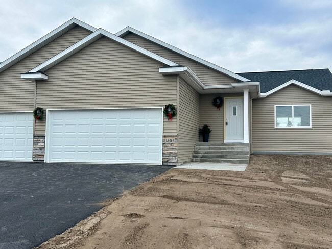 property at 18512 Salem St NW