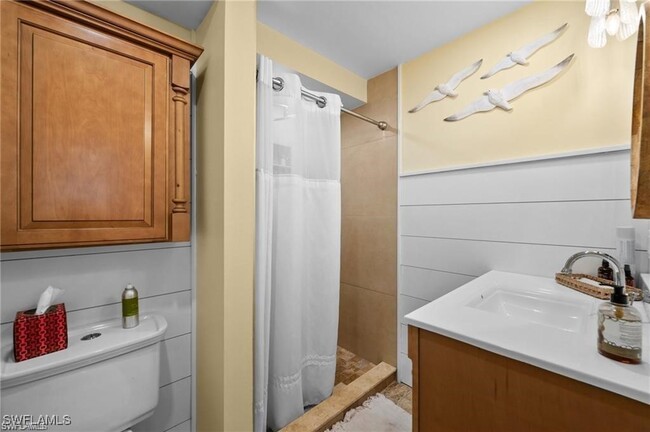 9395 Pennsylvania Ave in Bonita Springs, FL - Building Photo - Building Photo