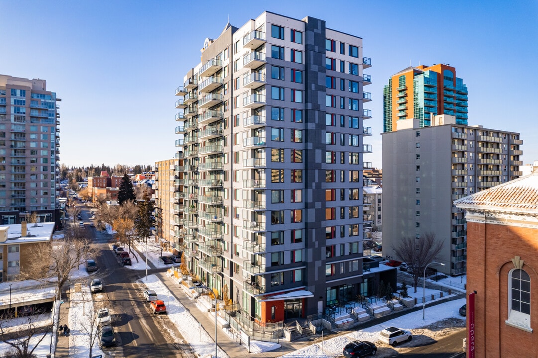 Redstone Apartments in Calgary, AB - Building Photo