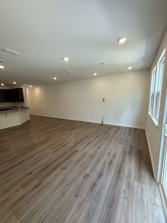 138 Parker Ln in Mebane, NC - Foto de edificio - Building Photo