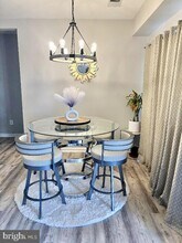 25340 Lake Mist Square in Chantilly, VA - Building Photo - Building Photo