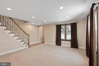 480 Jacksonville Rd in Hatboro, PA - Building Photo - Building Photo