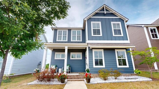 property at 5036 Pike Lp