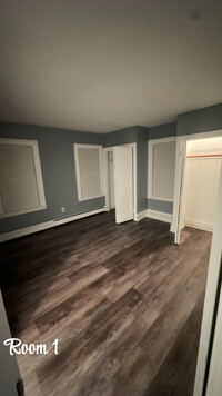 326 Main St, Unit 2 bedroom Apartment For R in Bridgewater, MA - Foto de edificio - Building Photo