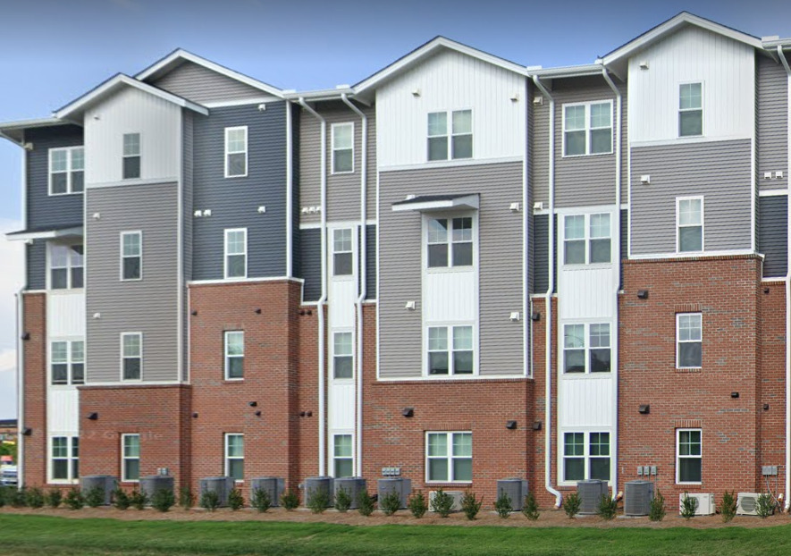 Center Crossing in Hickory, NC - Foto de edificio