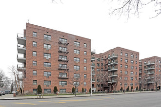 149-45 Northern Blvd in Flushing, NY - Building Photo - Building Photo