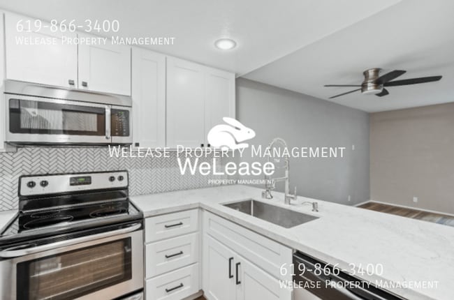 7056 Park Mesa Way in San Diego, CA - Building Photo - Building Photo