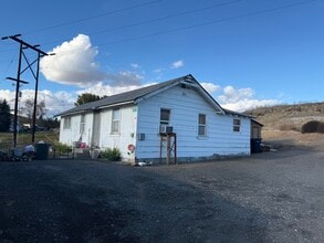 2451 Speyers Rd in Selah, WA - Building Photo - Building Photo