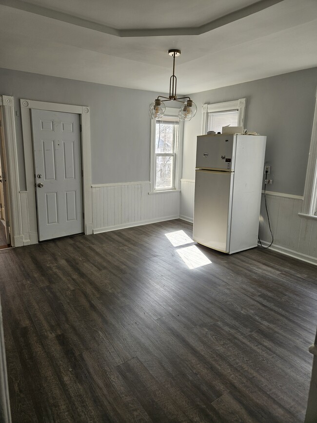 116 Nicoll St, Unit 2nd floor in New Haven, CT - Building Photo - Building Photo
