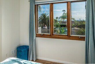 3831 Margaret Way in Carlsbad, CA - Building Photo - Building Photo