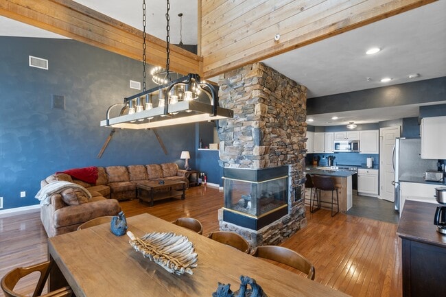 property at 8120 Stonegate Dr