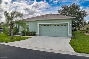 10706 Pearl Bay Cir in Estero, FL - Building Photo