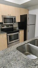 2430 Centergate Dr, Unit 106 in Miramar, FL - Building Photo - Building Photo