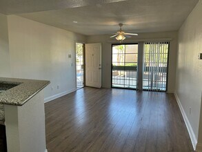 5166 S Jones Blvd in Las Vegas, NV - Building Photo - Building Photo